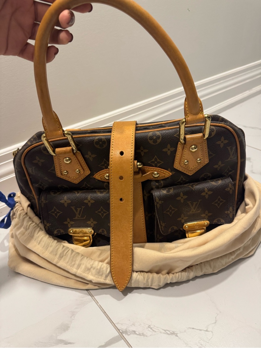 Louis Vuitton Monogram Canvas Satchel with Tan Leather and Gold Hardware - Picture 2 of 8